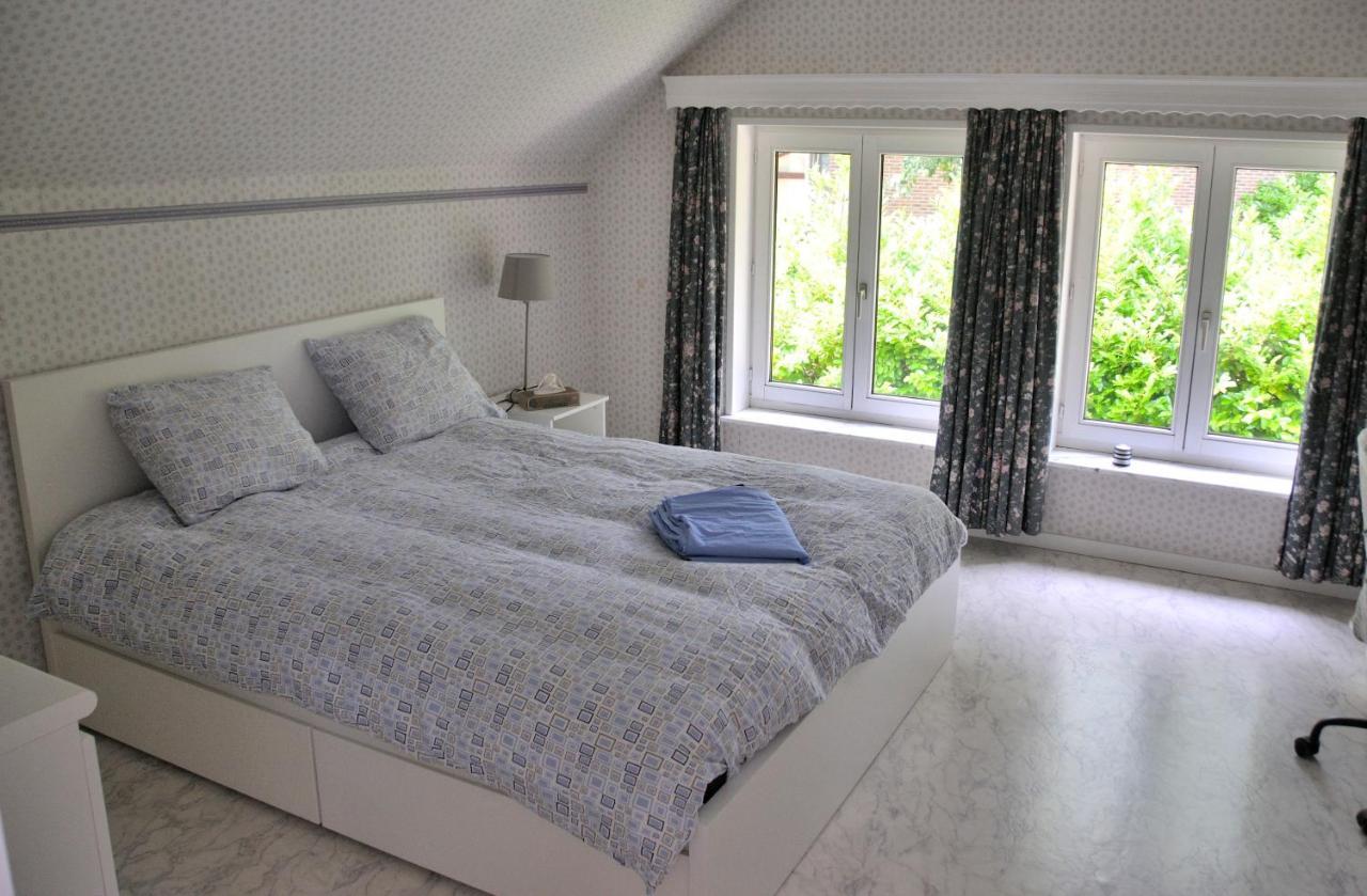 Suite Familiale Avec 2 Chambres Dans Une Villa - Quartier Vert Et Boise - 5 Kms De Namur Exteriör bild